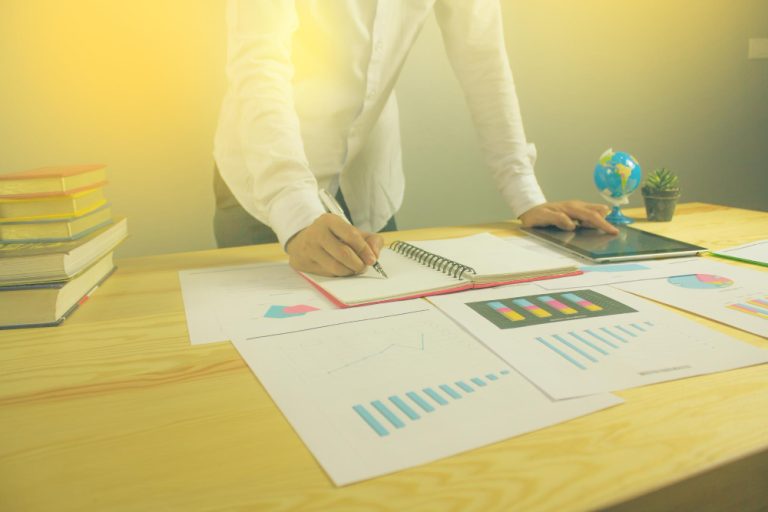 دليل استراتيجي لاختيار نظام ERP في السوق السعودي